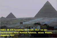 44821 08 079 Pyramiden von Gizeh, Blick von der Dachterrasse Hotel Mamlouk Pyramids, weisse Wueste, Aegypten 2022.jpg
